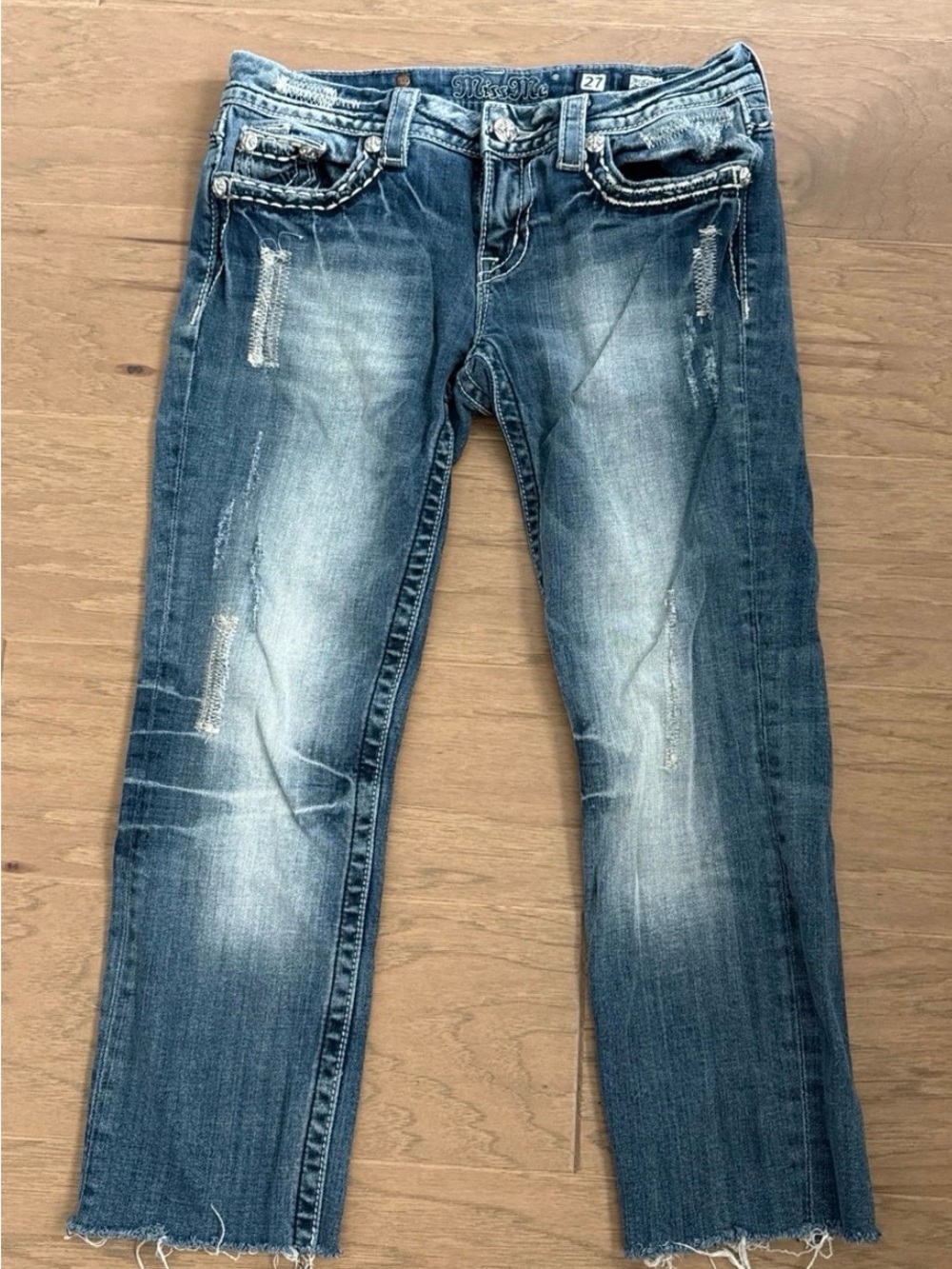 Miss Me cropped low rise jeans size 27